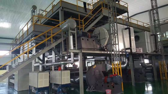 चीन हाइजेनिक सामग्री चिकित्सा उपचार गैर बुना हुआ कपड़ा बनाने की मशीन 2400 मिमी चौड़ाई आपूर्तिकर्ता