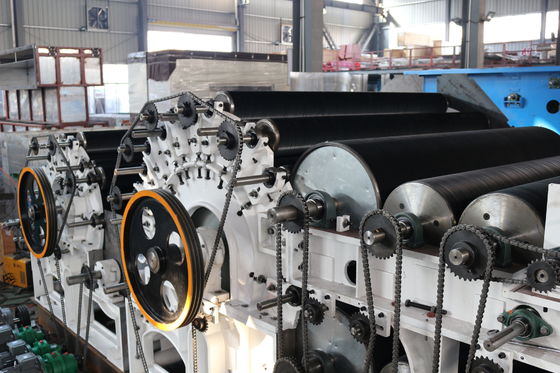 चीन पूर्ण स्वचालित पीईटी सुई पंचिंग कालीन बनाने की मशीन, कालीन विनिर्माण मशीन आपूर्तिकर्ता